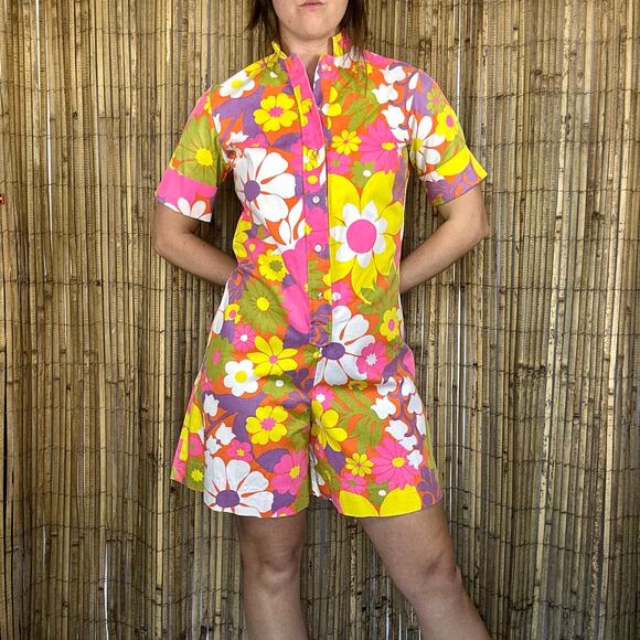 Lady Wrangler Pants - Vintage 1960s Lady Wrangler Floral Canvas Romper Jumpsuit Mod Pink Yellow